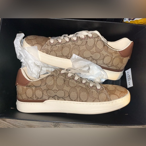 Coach shoes women’s 10 - Picture 2 of 2